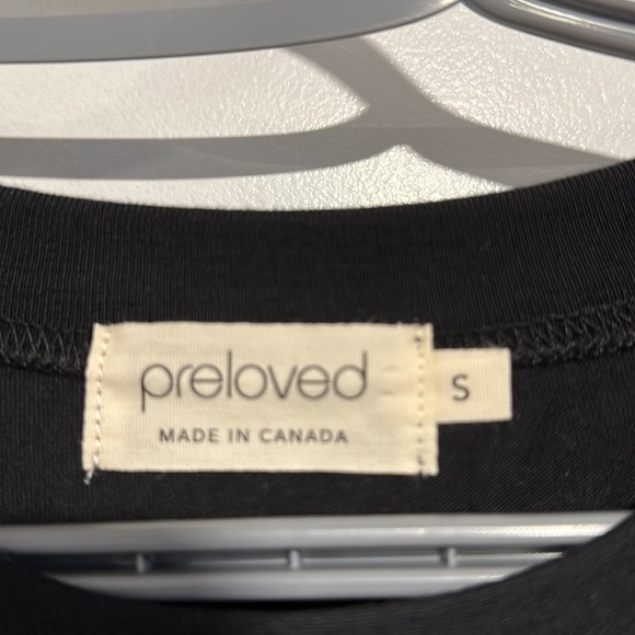 NWT- Preloved, Connie, Oversized Tee. - Picture 4 of 9